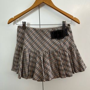 Burberry Blue Label (JP Exclusive) Mini Plaid Skort - Beige XS (JP Size 36)